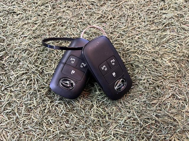 タントファンクロス９インチディスプレイオーディオ　ＴＶ　Ｂｌｕｅｔｏｏｔｈ　バックカメラ　シートヒーター　ステアリングスイッチ　両側パワースライドドア　認定中古車　ＣＶＴ　６６０（香川県）の中古車