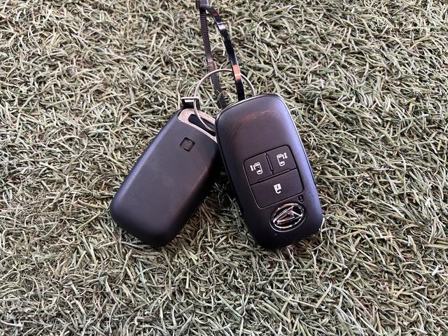 タントカスタムX純正ナビ TV Bluetooth ドラレコ ETC バックカメラ キーフリー シートヒーター 両側パワースライドドア ステアリングスイッチ サンシェード シートテーブル 認定中古車 CVT 660(香川県)の中古車
