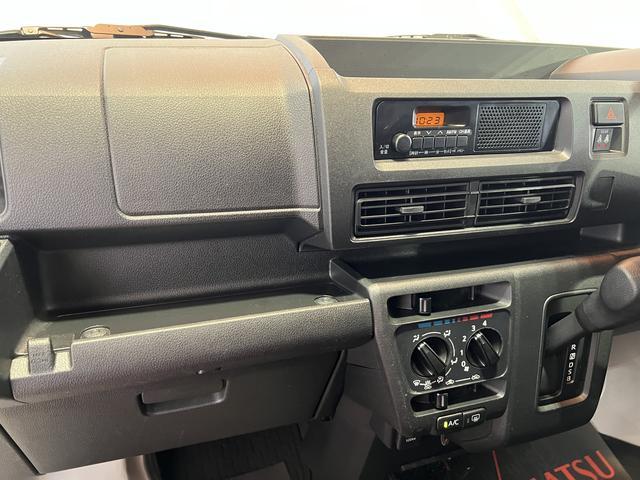 ハイゼットカーゴＤＸキーレス　オートライト　スマアシ　両側スライドドア　認定中古車　ＣＶＴ　６６０（香川県）の中古車