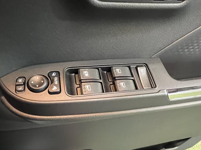 タントカスタムRSバックカメラ キーフリー シートヒーター ステアリングスイッチ サンシェード シートテーブル 両側パワースライドドア 認定中古車 CVT 660(香川県)の中古車