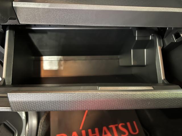 タントカスタムRSバックカメラ キーフリー シートヒーター ステアリングスイッチ サンシェード シートテーブル 両側パワースライドドア 認定中古車 CVT 660(香川県)の中古車