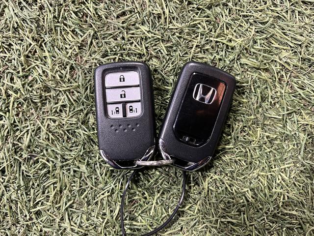 ステップワゴンスパーダナビ　ＴＶ　Ｂｌｕｅｔｏｏｔｈ　ＥＴＣ　バックカメラ　キーフリー　サンシェード　シートテーブル　両側パワースライドドア　認定中古車　ＣＶＴ　１５００（香川県）の中古車