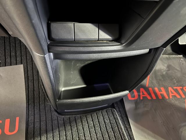 ステップワゴンスパーダナビ　ＴＶ　Ｂｌｕｅｔｏｏｔｈ　ＥＴＣ　バックカメラ　キーフリー　サンシェード　シートテーブル　両側パワースライドドア　認定中古車　ＣＶＴ　１５００（香川県）の中古車