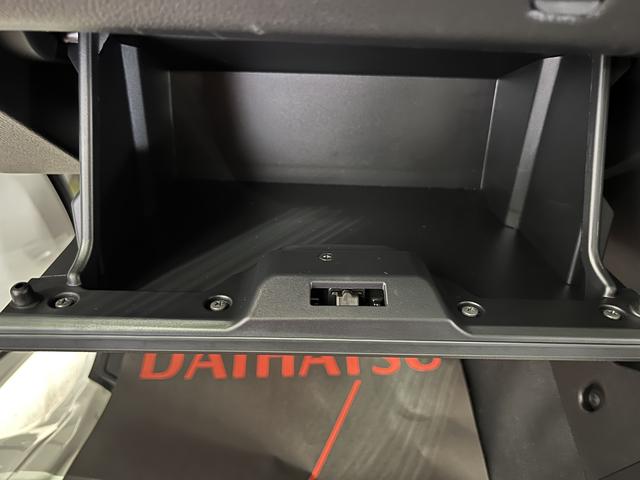 ハイゼットトラックスタンダード純正ラジオ オートライト 取扱説明書 保証書 スマアシ 認定中古車 CVT 660(香川県)の中古車