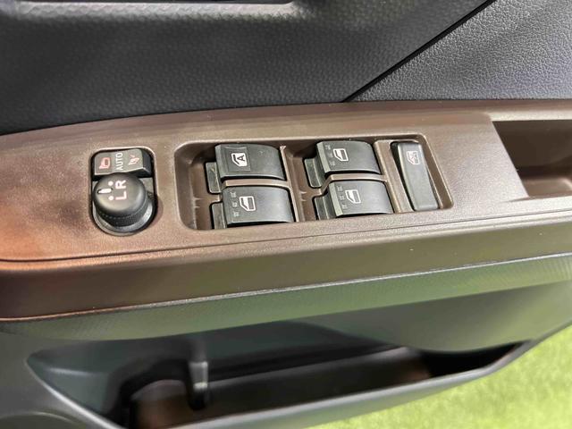 ルーミーG Sナビ TV Bluetooth ETC バックカメラ キーフリー ステアリングスイッチ 両側パワースライドドア サンシェード 認定中古車 CVT 1000(香川県)の中古車