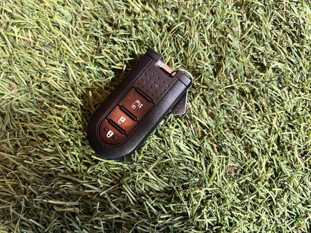 タントカスタムＸ　トップエディションＳＡIIIナビ　ＴＶ　Ｂｌｕｅｔｏｏｔｈ　ドラレコ　ＥＴＣ　バックカメラ　ステアリングスイッチ　サンシェード　キーフリー　認定中古車　ＣＶＴ　６６０（香川県）の中古車