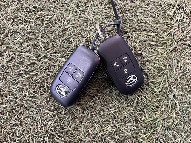タントXリミテッド9インチディスプレイオーディオ TV Bluetooth バックカメラ キーフリー シートヒーター ステアリングスイッチ サンシェード 両側パワースライドドア 認定中古車 CVT 660(香川県)の中古車