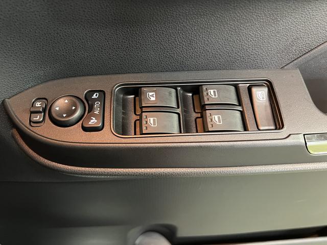 タントカスタムXバックカメラ キーフリー シートヒーター ステアリングスイッチ サンシェード シートテーブル 両側パワースライドドア 助手席ピラーレス 認定中古車 CVT 660(香川県)の中古車