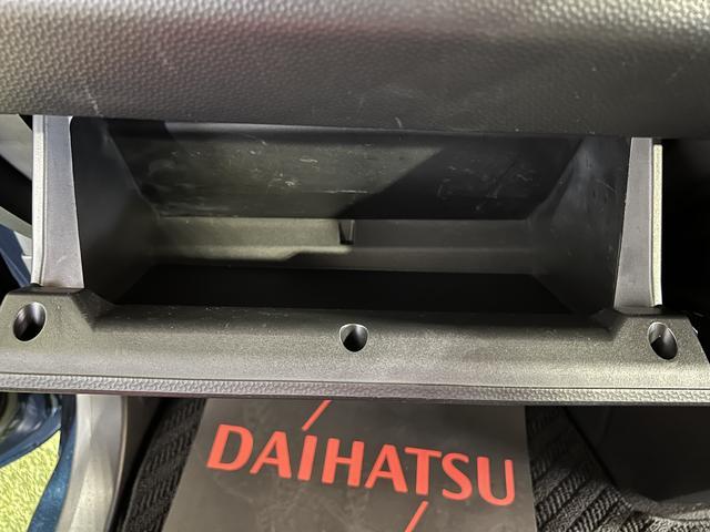 トールカスタムＧ　ターボ　ＳＡIIナビ　ＴＶ　Ｂｌｕｅｔｏｏｔｈ　ドラレコ　ＥＴＣ　バックカメラ　ステアリングスイッチ　キーフリー　両側パワースライドドア　認定中古車　ＣＶＴ　１０００（香川県）の中古車