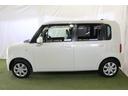 認定中古車　純正ＣＤオーディオ　オートエアコン　キーフリーシステム　ハロゲンヘッドライト　本革ハンドル　エコアイドル　ドアバイザー　フロアマット（香川県）の中古車