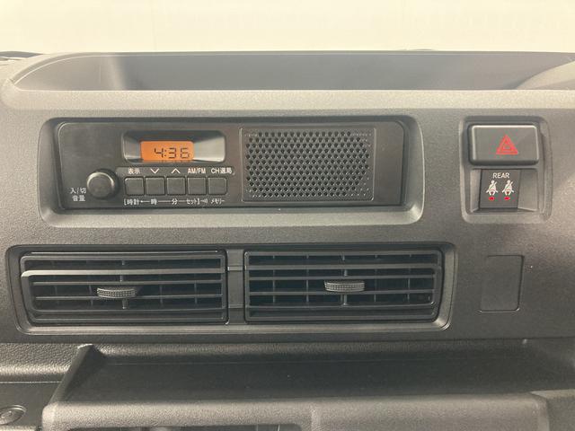 ハイゼットカーゴＤＸ２ＷＤ　ＣＶＴ　キーレス　両側スライドドア　ラジオ　スマートアシスト（愛媛県）の中古車