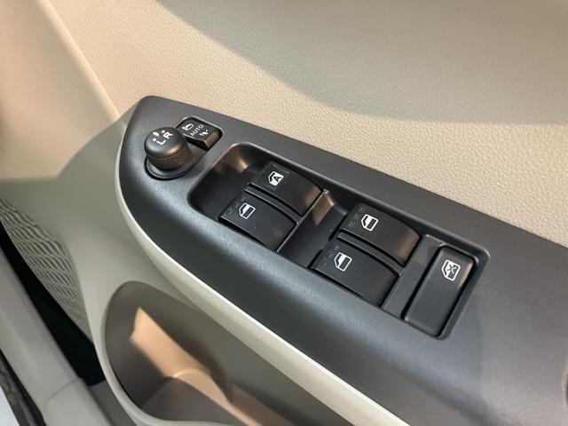 ブーンＸ　ＳＡIIIＳＡＩＩＩ　２ＷＤ　ＣＶＴ車　プッシュスタート　アイドリングストップ　障害物センサー　ベンチシート　電動格納ドアミラー　キーフリーシステム（愛媛県）の中古車