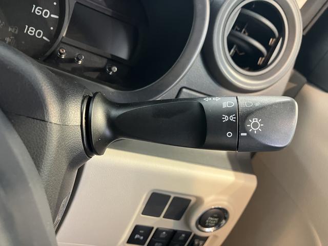 ブーンＸ　ＳＡIIIＳＡＩＩＩ　２ＷＤ　ＣＶＴ車　プッシュスタート　アイドリングストップ　障害物センサー　ベンチシート　電動格納ドアミラー　キーフリーシステム（愛媛県）の中古車