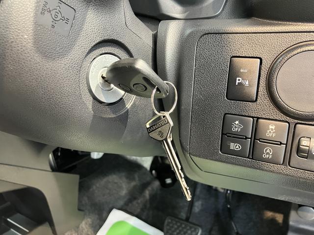 ミライースL SAIII2WD コーナーセンサー アイドリングストップ盗難防止装置 オートライト オートマチックハイビーム ハロゲンヘッドライト レーンアシスト オーディオレス バックカメラ マニュアルエアコン(愛媛県)の中古車