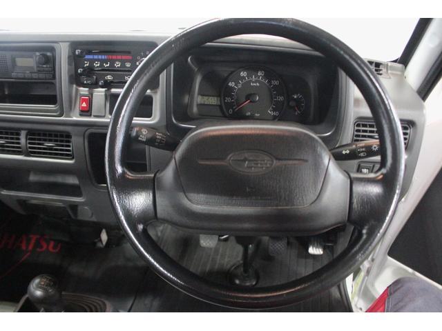 サンバートラックＴＢ　５ＭＴ車認定中古車　５ＭＴ車　三方開　ＡＭ／ＦＭラジオ　マニュアルエアコン　パワーステアリング　ハロゲンヘッドライト　運転席エアバッグ　荷台作業灯　ラバーマット（香川県）の中古車