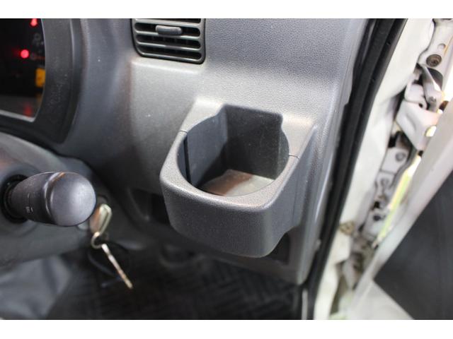 ハイゼットトラックスペシャル認定中古車　５ＭＴ車　三方開　ＡＭラジオ　ラバーマット　ドアバイザー　ハロゲンヘッドライト　ヘッドライトレベライザー　取扱説明書　メンテナンスノート（香川県）の中古車