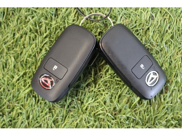 ロッキープレミアムＧ　ＨＥＶ認定中古車　ハイブリッド　純正ナビ　ドラレコ　パノラマモニター　オートエアコン　キーフリーシステム　シートヒーター　ステアリングスイッチ　スマートアシスト　セキュリティーアラーム　ＬＥＤヘッドライト（香川県）の中古車