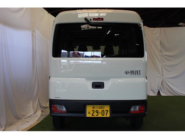 ハイゼットカーゴＤＸ認定中古車　ＣＶＴ　ＥＴＣ　マニュアルエアコン　キーレスエントリー　スマートアシスト　ドアバイザー　アイドリングストップ　両側スライドドア　パワーステアリング　リヤワイパー　ハロゲンヘッドライト（香川県）の中古車
