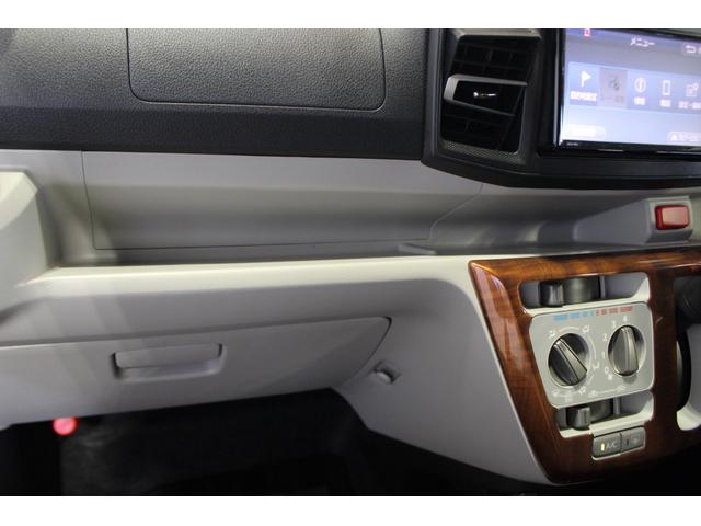 ピクシスエポックＸ　ＳＡIII認定中古車　ＣＶＴ　ナビ　バックモニター　ドライブレコーダー　ＥＴＣ　キーレスエントリー　ＬＥＤヘッドライト　電動格納ミラー　ドアバイザー　スマートアシスト　マニュアルエアコン　セキュリティーアラーム（香川県）の中古車