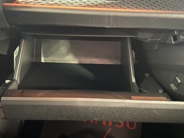 タフトＧ　ダーククロムベンチャーディスプレイオーディオ　バックカメラ　シートヒーター　ステアリングスイッチ　オートエアコン　キーフリーシステム　認定中古車　ＣＶＴ　６６０（香川県）の中古車