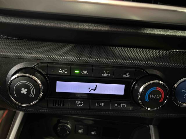 ロッキープレミアムＧ　ＨＥＶディスプレイオーディオ　パノラマカメラ　シートヒーター　ステアリングスイッチ　オートエアコン　キーフリー　認定中古車　ＣＶＴ　１２００（香川県）の中古車