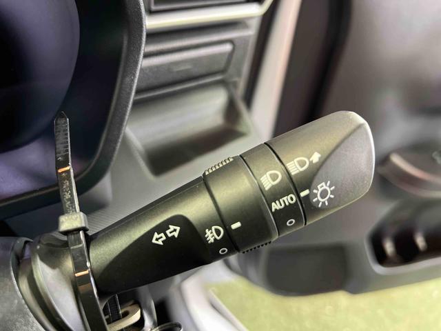 ロッキープレミアムＧ　ＨＥＶディスプレイオーディオ　パノラマカメラ　シートヒーター　ステアリングスイッチ　オートエアコン　キーフリー　認定中古車　ＣＶＴ　１２００（香川県）の中古車