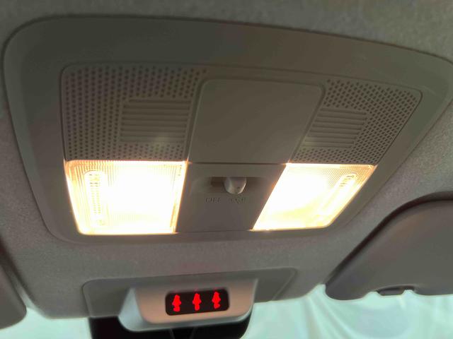 ロッキープレミアムＧ　ＨＥＶディスプレイオーディオ　パノラマカメラ　シートヒーター　ステアリングスイッチ　オートエアコン　キーフリー　認定中古車　ＣＶＴ　１２００（香川県）の中古車