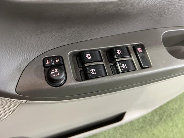 タントＸリミテッドＳＡIIIキーフリー　ステアリングスイッチ　両側パワースライドドア　ＣＤ　助手席ピラーレス　認定中古車　ＣＶＴ　６６０（香川県）の中古車