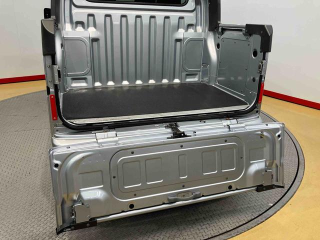 ハイゼットカーゴデッキバンＧＣＤチューナー　左右スライドドア（高知県）の中古車