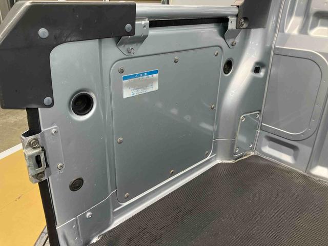 ハイゼットカーゴデッキバンＧＣＤチューナー　左右スライドドア（高知県）の中古車