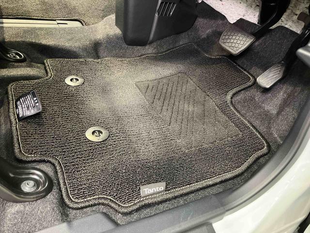 タントカスタムＲＳ後方カメラ　キーフリー　シートヒーター　電動スライドドア　ＬＥＤヘッドライト　オートライト　オートハイビーム　衝突被害軽減システム　クリアランスソナー（高知県）の中古車