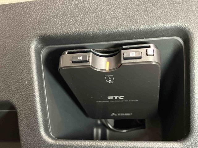 ムーヴキャンバスＧホワイトアクセントリミテッド　ＳＡIII後方カメラ　ＵＳＢ入力端子　Ｂｌｕｅｔｏｏｔｈ接続　ＥＴＣ　ＣＤチューナー　電動スライドドア　ＬＥＤヘッドライト　オートライト　衝突被害軽減システム（高知県）の中古車