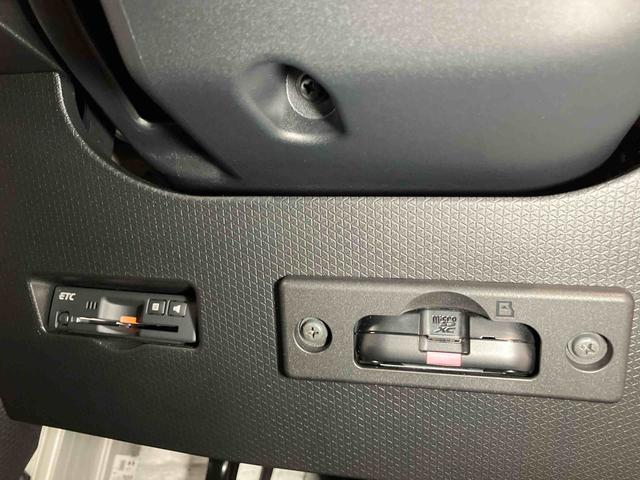 タントカスタムＲＳスタイルセレクション９インチナビ　ナビ連動ドラレコ　バックカメラ　ＥＴＣ車載器　Ｂｌｕｅｔｏｏｔｈ接続　ＵＳＢ入力端子　シートヒーター　電動スライドドア　クリアランスソナー　　　オートライト　衝突被害軽減システム（高知県）の中古車
