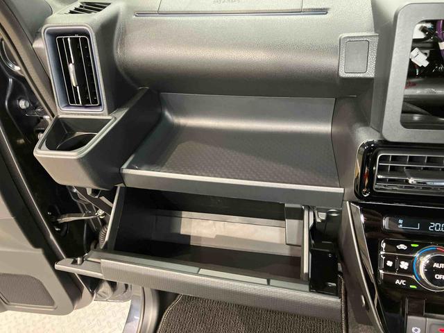 タントカスタムＲＳ後方カメラ　シートヒーター　キーフリー左右電動スライドドア　ＬＥＤヘッドライト　オートハイビーム　オートライト　クリアランスソナー（高知県）の中古車
