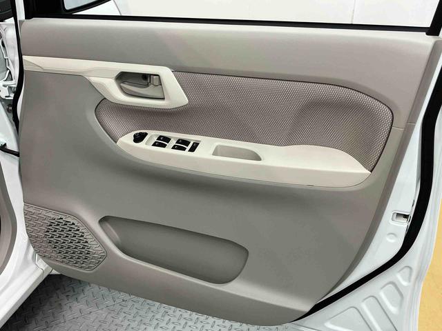ムーヴＸ　ＳＡIIＣＤチューナー　キーフリー　オートライト　衝突被害軽減システム（高知県）の中古車