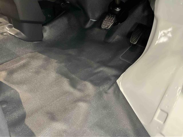 ハイゼットカーゴＤＸ衝突被害軽減システム　クリアランスソナー　オートライト　オートハイビーム（高知県）の中古車