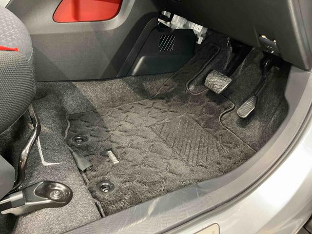 ロッキーＧディスプレイオーディオ　ＵＳＢ入力端子　Ｂｌｕｅｔｏｏｔｈ接続　バックカメラ　ＥＴＣ車載器　ＬＥＤヘッドライト　オートライト　オートハイビーム　前席シートヒーター　衝突被害軽減システム（高知県）の中古車