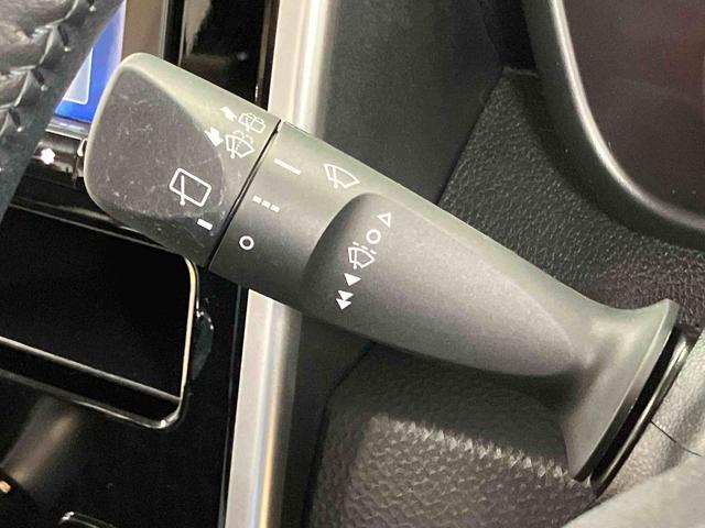 トールカスタムＧ　ターボ　ＳＡII９インチナビ　Ｂｌｕｅｔｏｏｔｈ接続　全周囲カメラ　ＥＴＣ車載器　ドライブレコーダー　ＬＥＤヘッドライト　オートライト　電動スライドドア　キーフリー　衝突被害軽減システム（高知県）の中古車