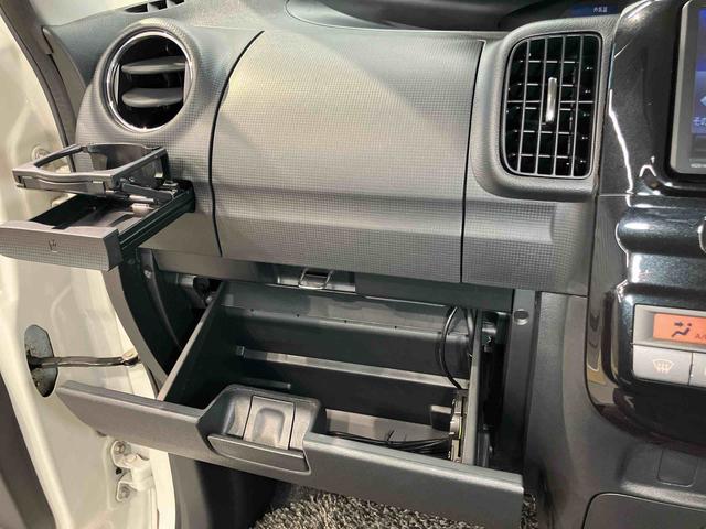 タントカスタムＲＳ７インチナビ　Ｂｌｕｅｔｏｏｔｈ接続　ＥＴＣ車載器　キーフリー　電動スライドドア（高知県）の中古車