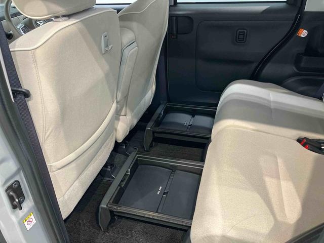 ムーヴキャンバスＧメイクアップリミテッド　ＳＡIII７インチナビ　ＵＳＢ入力端子　Ｂｌｕｅｔｏｏｔｈ接続　全周囲カメラ　ＥＴＣ車載器　ＬＥＤヘッドライト　オートライト　オートハイビーム　電動スライドドア　キーフリー　衝突被害軽減システム（高知県）の中古車