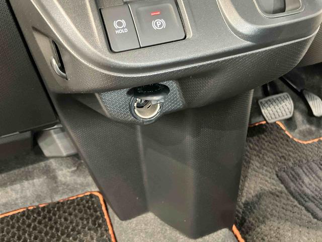 タントファンクロスターボ　４ＷＤ１０インチナビ　ＵＳＢ入力端子　Ｂｌｕｅｔｏｏｔｈ接続　ＨＤＭＩ入力端子　全周囲カメラ　ドラレコ　ＥＴＣ車載器　ＬＥＤヘッドライト　オートライト　オートハイビーム　クリアランスソナー　電動スライドドア（高知県）の中古車