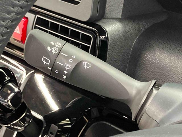 タントカスタムＲＳバックカメラ　ＬＥＤヘッドライト　オートライト　オートハイビーム　クリアランスソナー　キーフリー　電動スライドドア　衝突被害軽減システム（高知県）の中古車