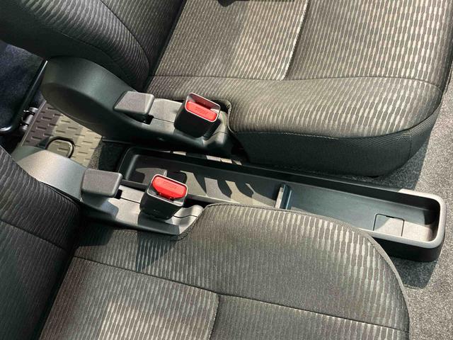 ハイゼットカーゴクルーズ衝突被害軽減システム　キーフリー　クリアランスソナー　オートライト　オートハイビーム（高知県）の中古車