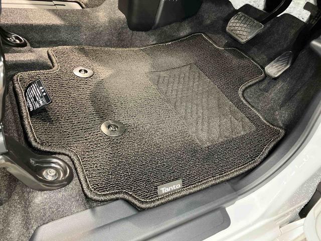 タントカスタムＲＳシートヒーター　キーフリー　電動スライドドア　ＬＥＤヘッドライト　オートライト　オートハイビーム　衝突被害軽減システム　クリアランスソナー（高知県）の中古車