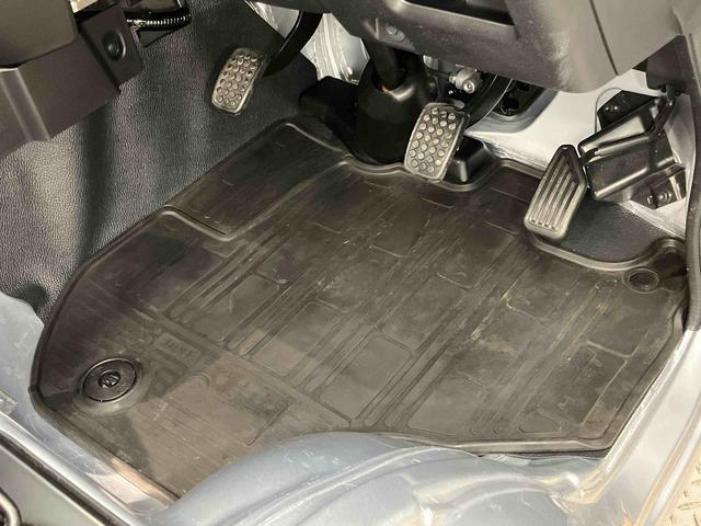 ハイゼットトラックスタンダード　農用スペシャルＳＡIIIｔ荷台作業灯　４ＷＤ　ＬＥＤヘッドライト　オートライト　デフロック　衝突被害軽減システム（高知県）の中古車