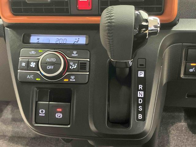 タントファンクロスターボディスプレイオーディオ　ＵＳＢ入力端子　Ｂｌｕｅｔｏｏｔｈ接続　ＨＤＭＩ入力端子　バックカメラ　ＬＥＤヘッドライト　オートライト　オートハイビーム　クリアランスソナー　シートヒーター　電動スライドドア（高知県）の中古車