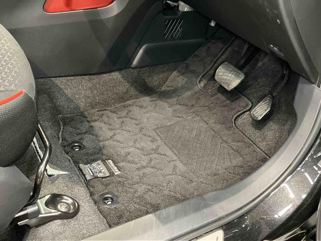 ロッキーＸ７インチナビ　ＵＳＢ入力端子　Ｂｌｕｅｔｏｏｔｈ接続　ドラレコ　全周囲カメラ　ＥＴＣ車載器　ＬＥＤヘッドライト　オートライト　オートハイビーム　クリアランスソナー　キーフリー　衝突被害軽減システム（高知県）の中古車