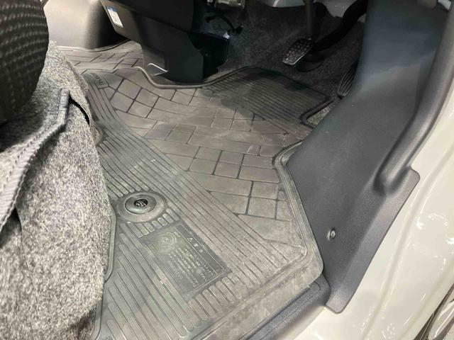 ハイゼットカーゴクルーズＳＡIIIＣＤチューナー　オートハイビーム　スライドドア　衝突被害軽減システム（高知県）の中古車