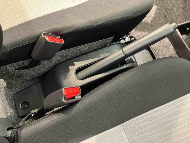 ミライースＧ　ＳＡIIIＬＥＤヘッドライト　オートライト　オートハイビーム　クリアランスソナー　前席シートヒーター　バックカメラ　キーフリー　衝突被害軽減システム（高知県）の中古車