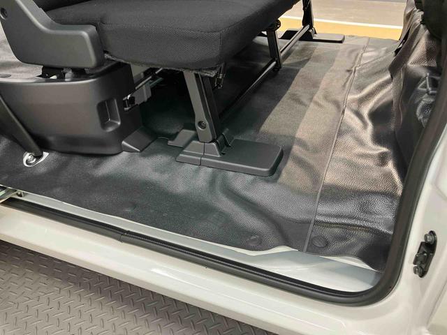 ハイゼットカーゴＤＸオートライト　オートハイビーム　クリアランスソナー　スライドドア　衝突被害軽減システム（高知県）の中古車